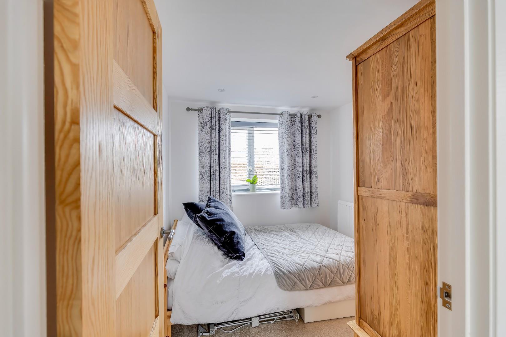 St. John Close, Cowbridge, Vale of Glamorgan, CF71 7HL